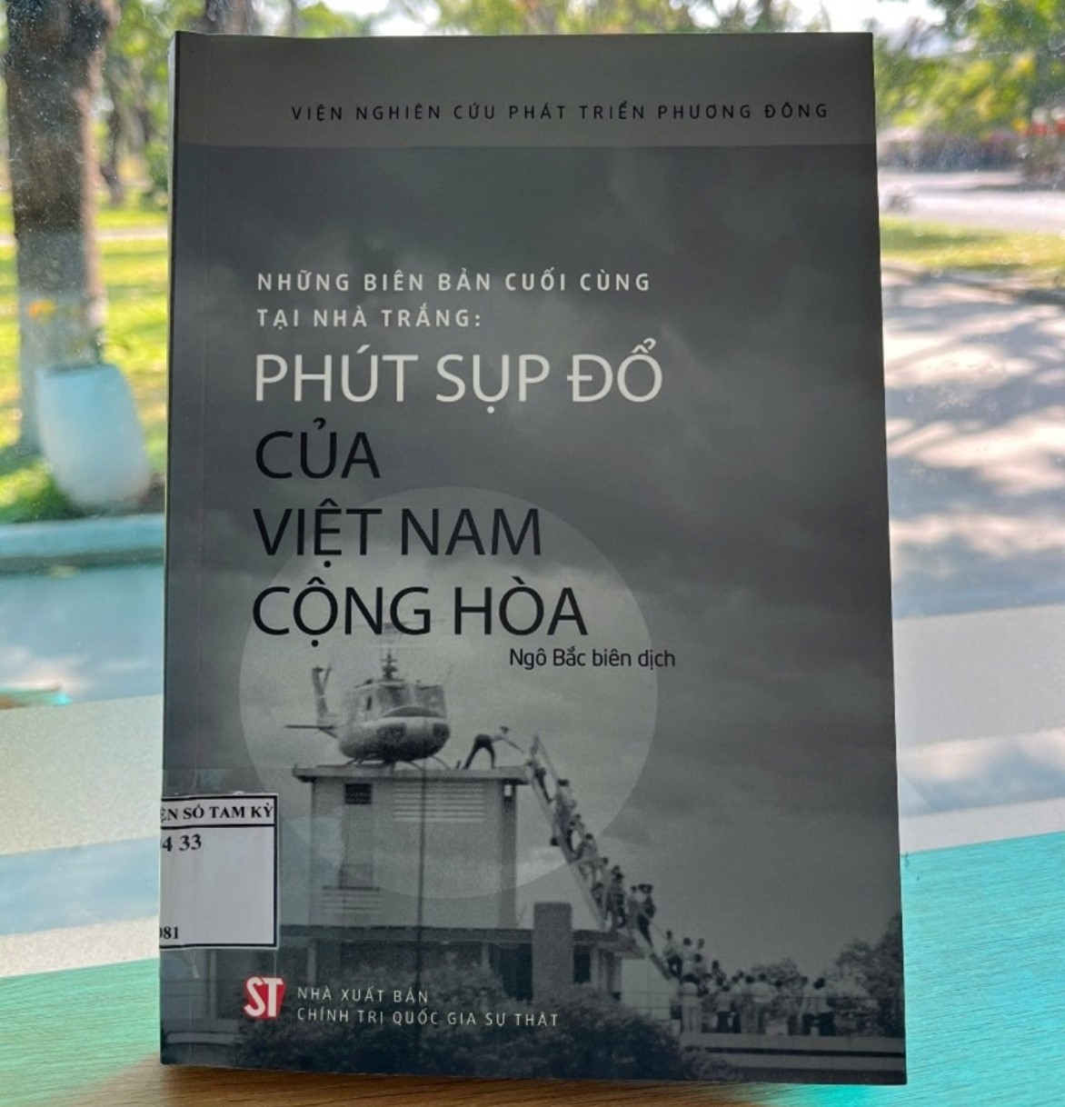 Ảnh bìa cuốn sách